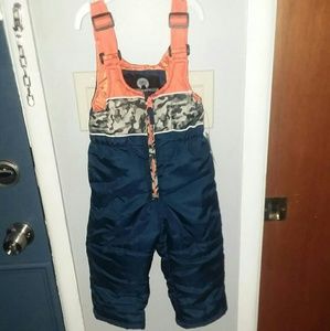Snowpants
